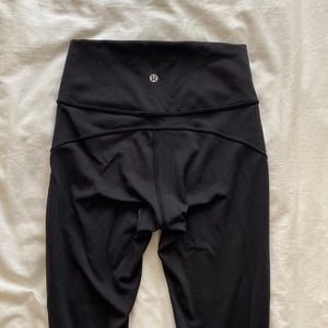 RARE lululemon in movement tight 25”